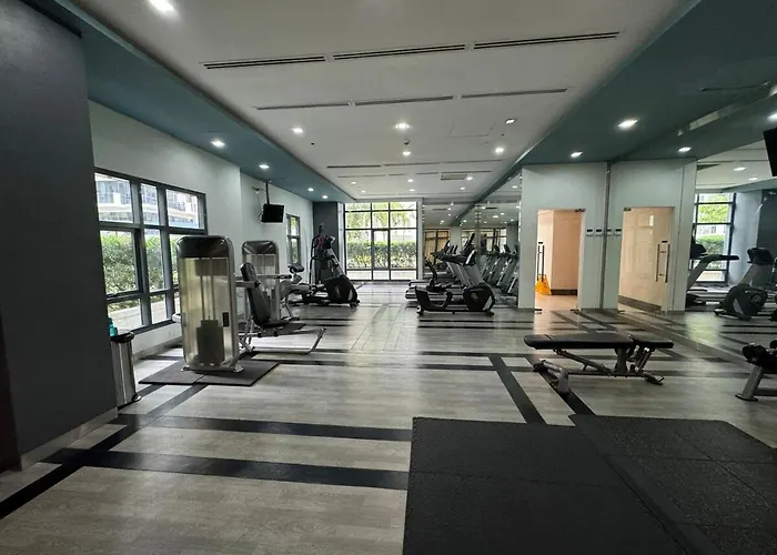 Apartment Staycation Near Venice Mall Mckinley Taguig Manila