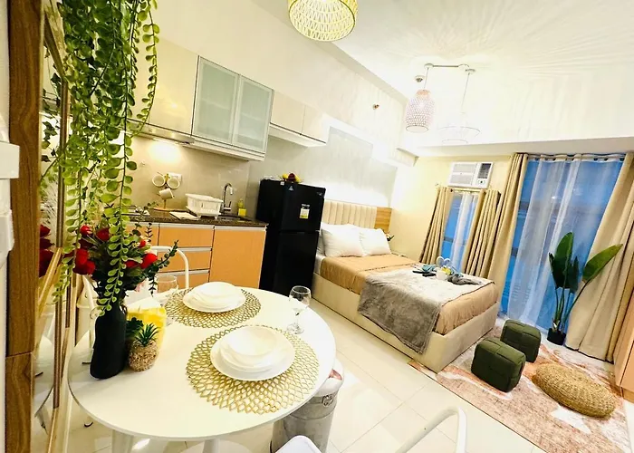 Staycation Near Venice Mall Mckinley Taguig Apartment Manila